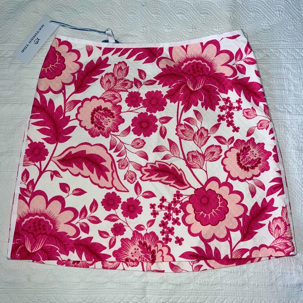 Southern Tide Island Floral Skirt